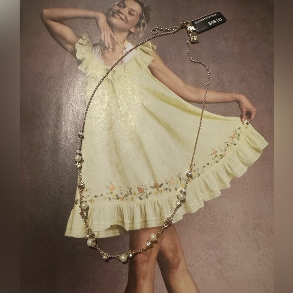 Banana Republic Jewelry - New - BR pearl accent necklace